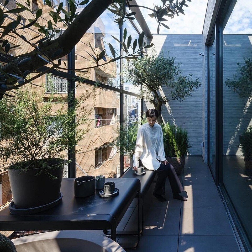    Соцсети студии Apollo Architects & Associates