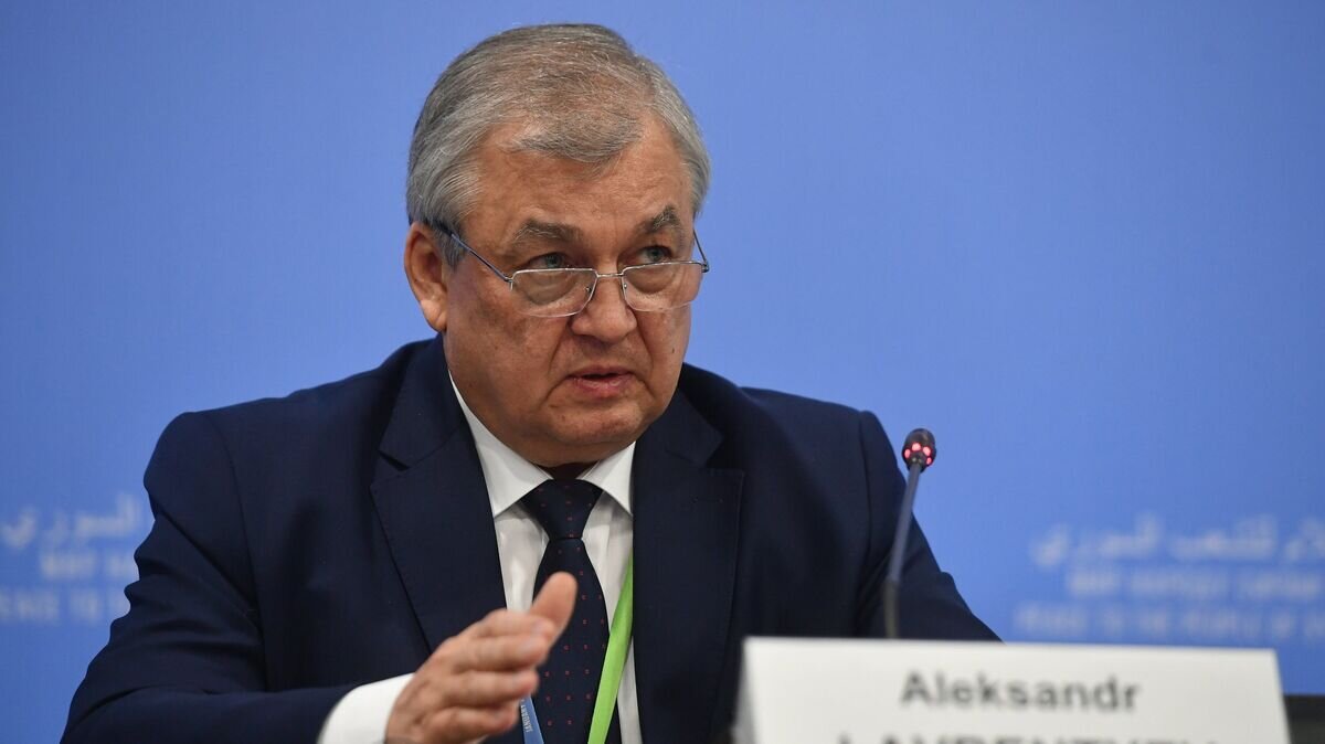    Специальный представитель президента РФ по сирийскому урегулированию Александр Лаврентьев на конгрессе сирийского национального диалога в Сочи. 30 января 2018© РИА Новости / Михаил Воскресенский