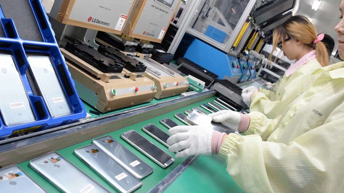 Производство смартфонов и ноутбуков под угрозой, грядут перебои с поставками ЧИП.