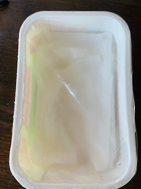 Под крышкой маски хорошо упакованы