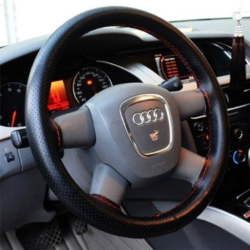 ⚡️По всем перечисленным причинам нельзя рекомендовать использовать воду как замену «омывайке» даже летом. Это экономия на обзорности и, следовательно, безопасности водителя.       