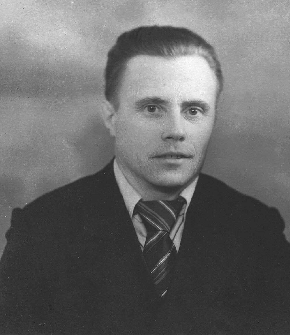 Владимир Спиридонович Путин (из открытого источника)