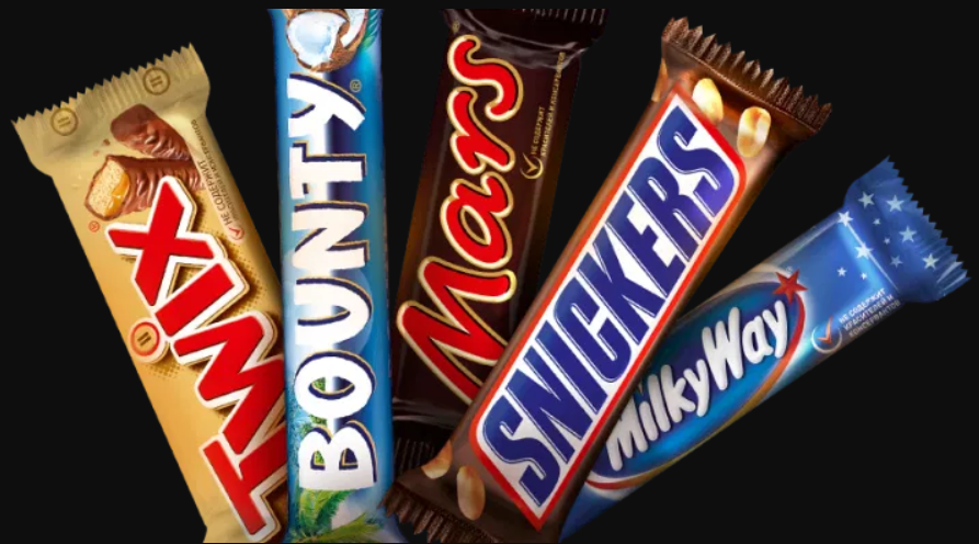 Виды батончиков. Сникерс Марс Твикс Баунти Милки Вэй. Батончики snickers, Mars, Twix, Bounty, Milky way. Сникерс Баунти Марс Альпен Гольд. Mars шоколад Twix шоколада snickers шоколад Milky way.