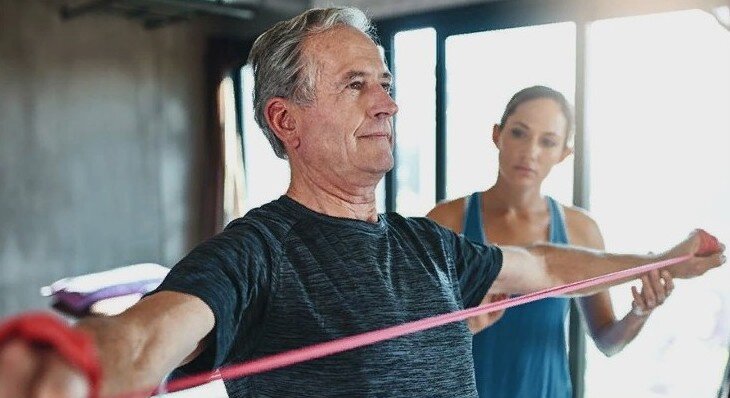 Упражнения делают пожилых людей счастливыми