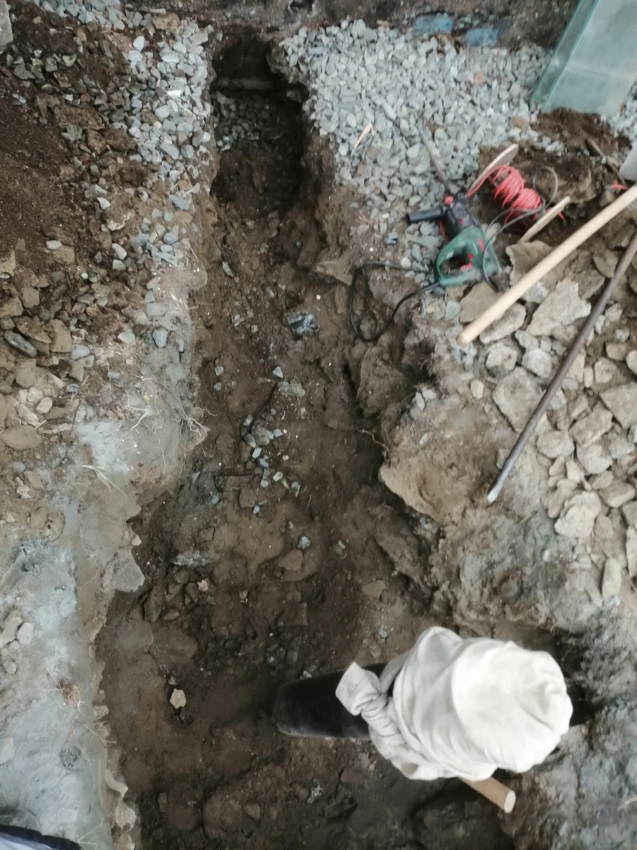 Каменистая местность, Урал он и в Африке Урал. 