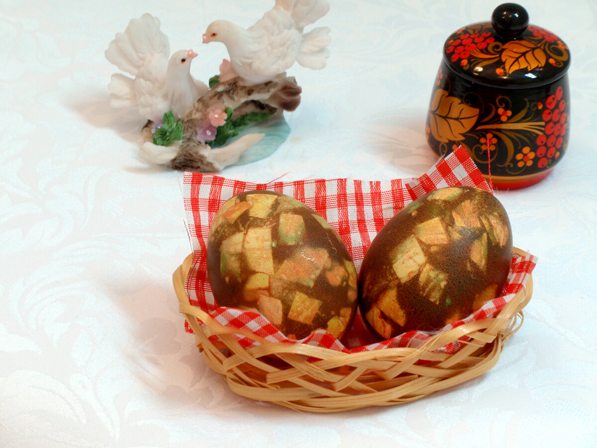 Мраморные яйца