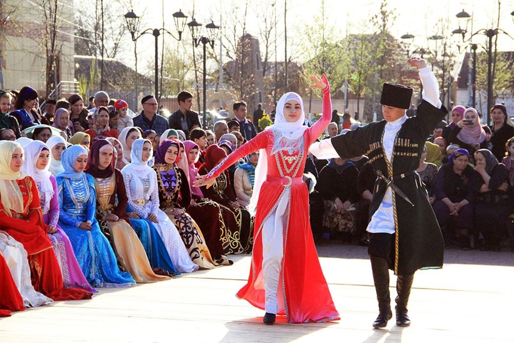 Чеченский народный костюм чеченский фото