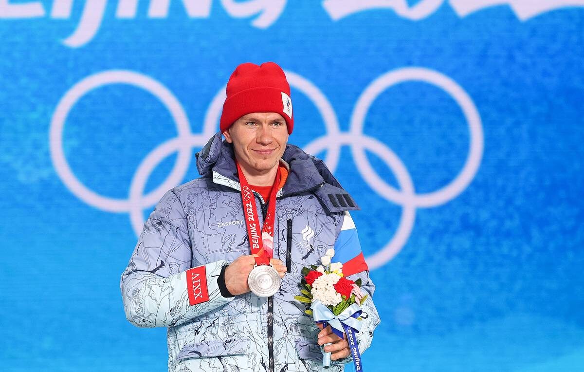 Александр Большунов