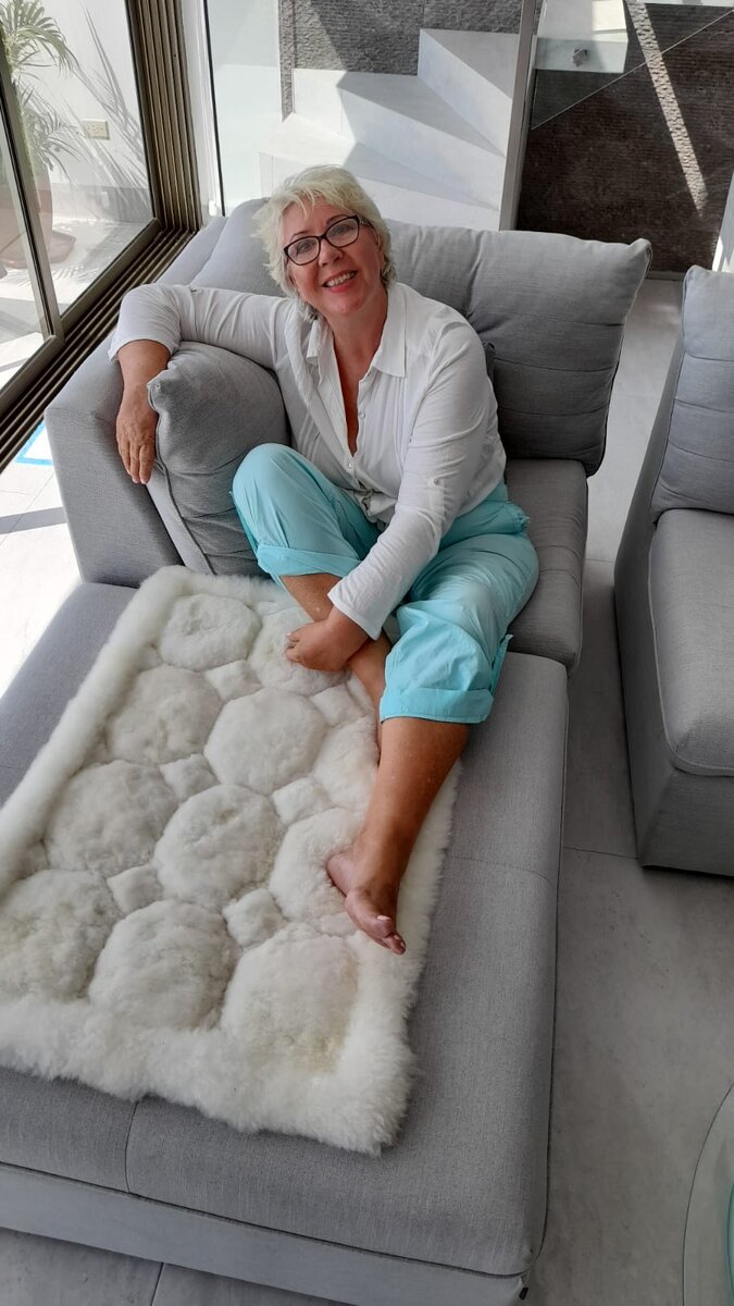 Поддержите меня. Это моя первая статья. Подпишитесь пожалуйста. Поставьте лайк, и напишите своё мнение в комментариях. пожалуйста