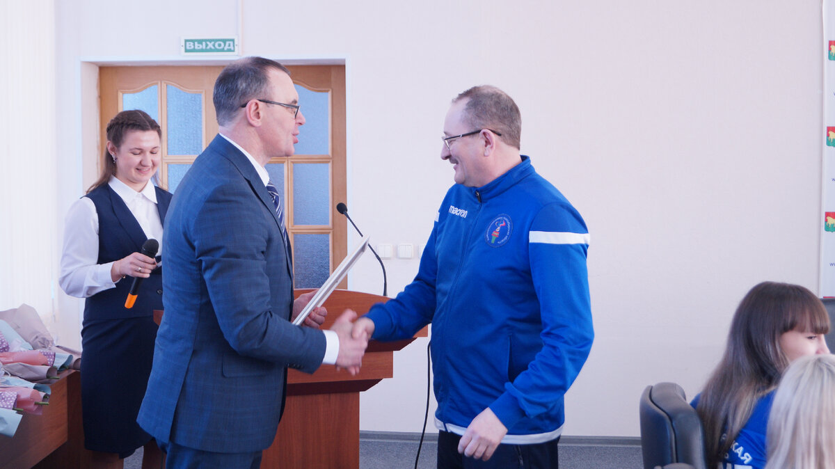 Президент клуба "Олимп" Олег Караваев и главный тренер "Олимпа" Николай Симоненко