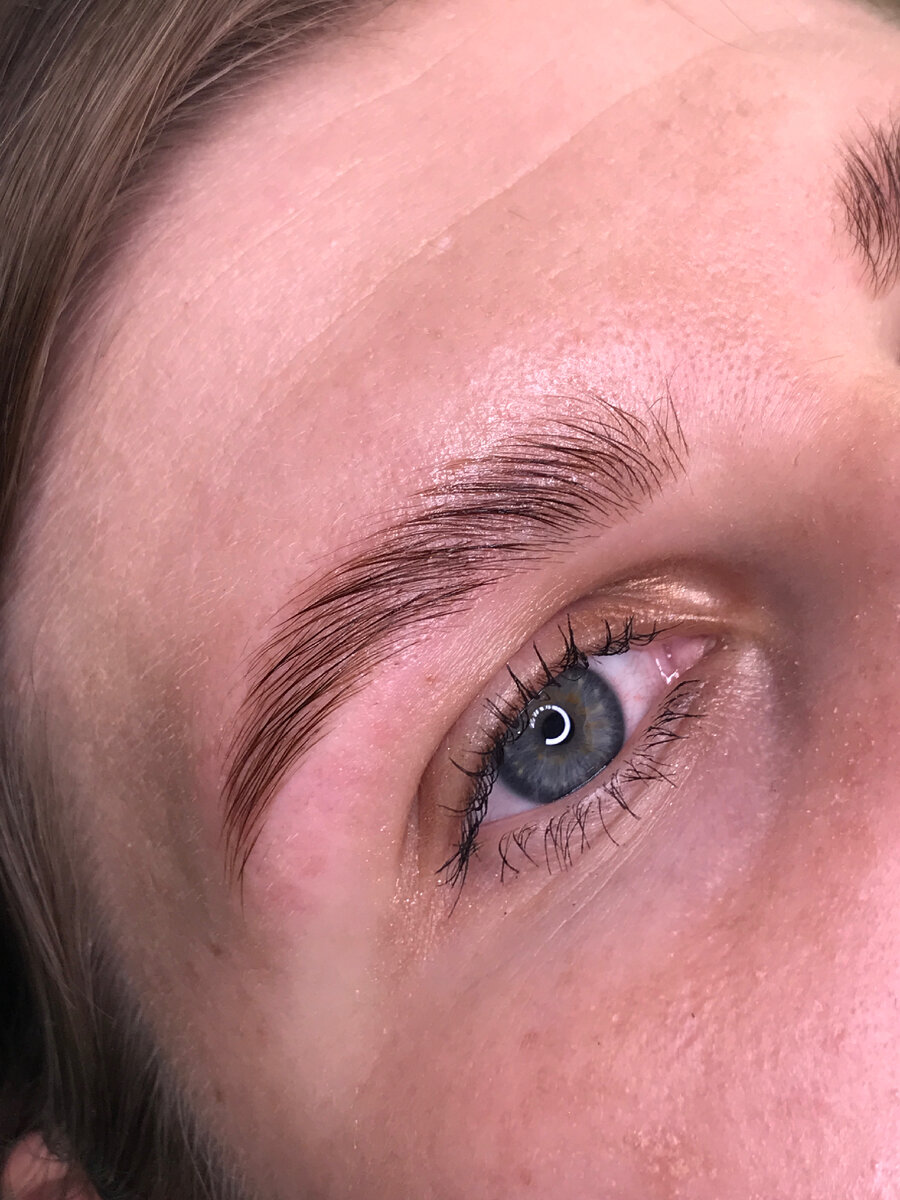 Ламинирование бровей 