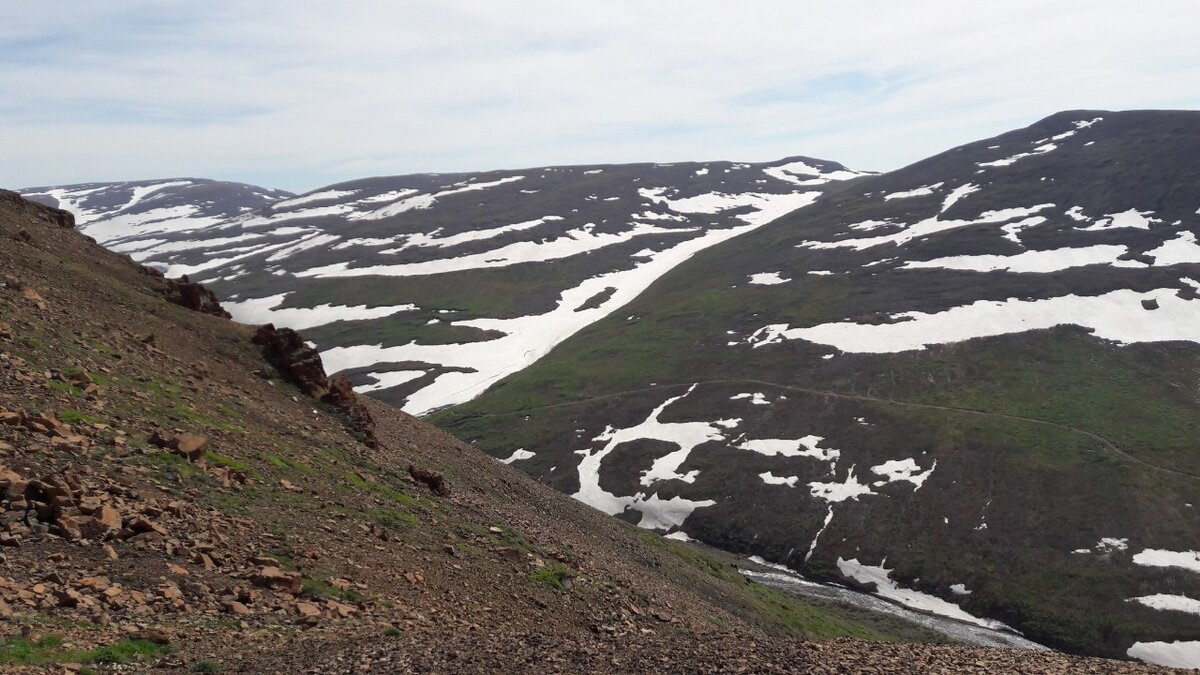 Горное ущелье