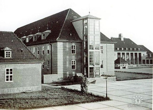 Альтес-лагерь. Высшая лётно-техническая школа