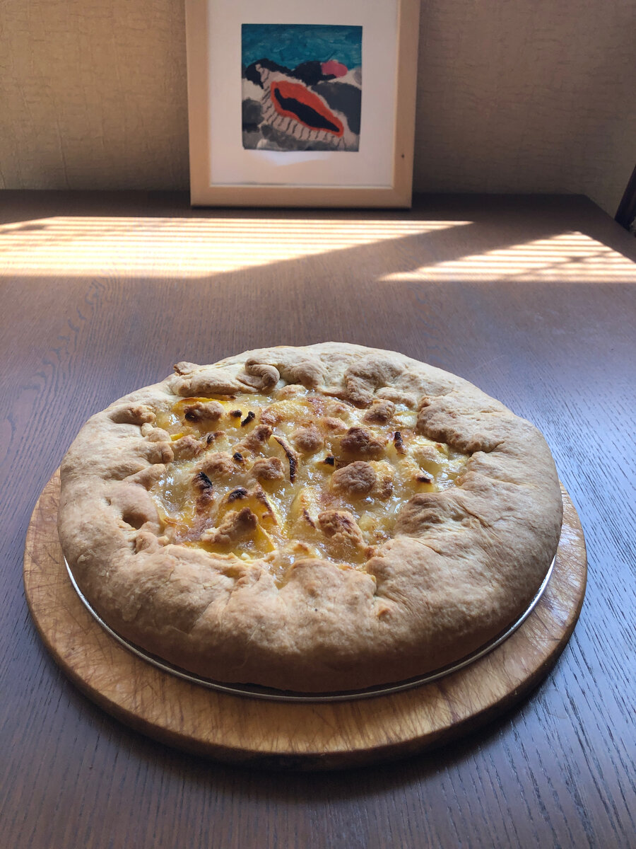 Этот персиковый пирог просто прекрасен, обязательно приготовьте