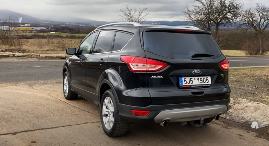 Kuga g 3 pro. Форд Куга 3 поколения. 1884901 Форд Куга 2. Куга 3 поколение с лайн.