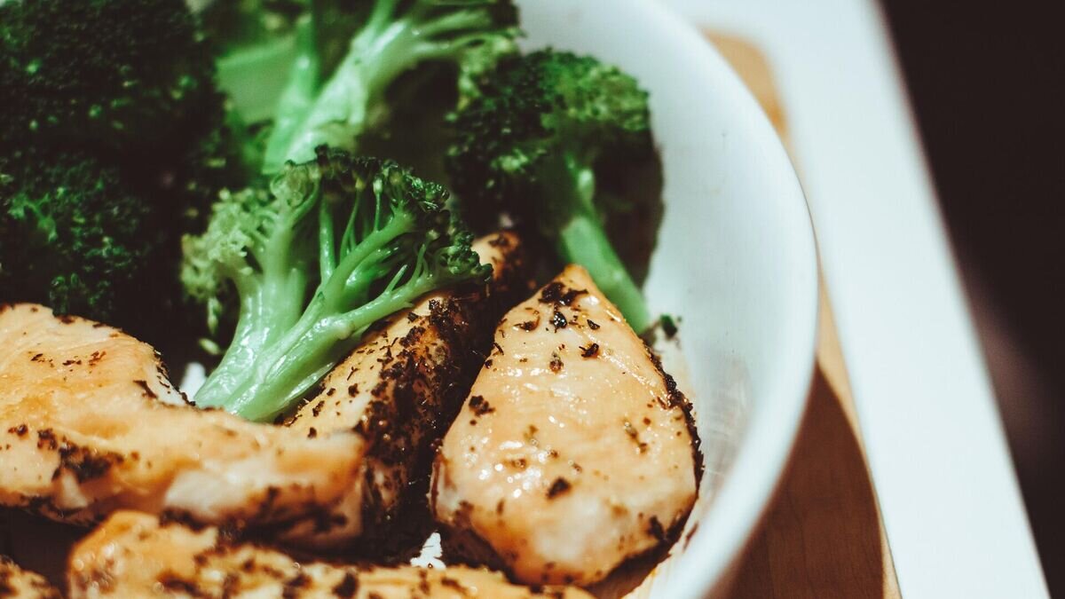    Куриное филе с брокколи© Pixabay / tookapic