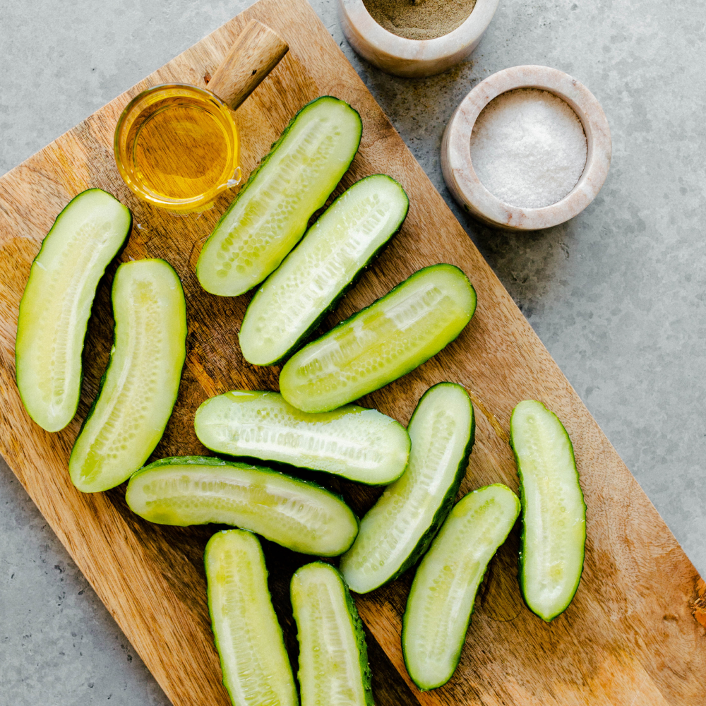 Салат с жареными огурцами 🥒 | Книга рецептов Самоката | Дзен