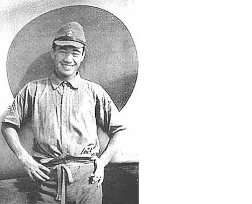 Сабуро Сакаи в 1939 году, во время его службы в Китае на истребителе A5N "Клод"