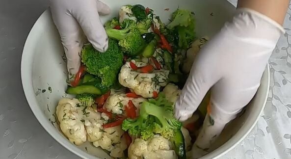 Салат 🥗 из брокколи и цветной капусты