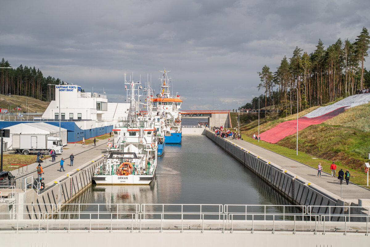 Польша завершила строительство канала, соединяющего Вислинский и Гданьский заливы.  Фото: Pawe? WrÃ³blewski / Keystone Press Agency/globallookpress.com