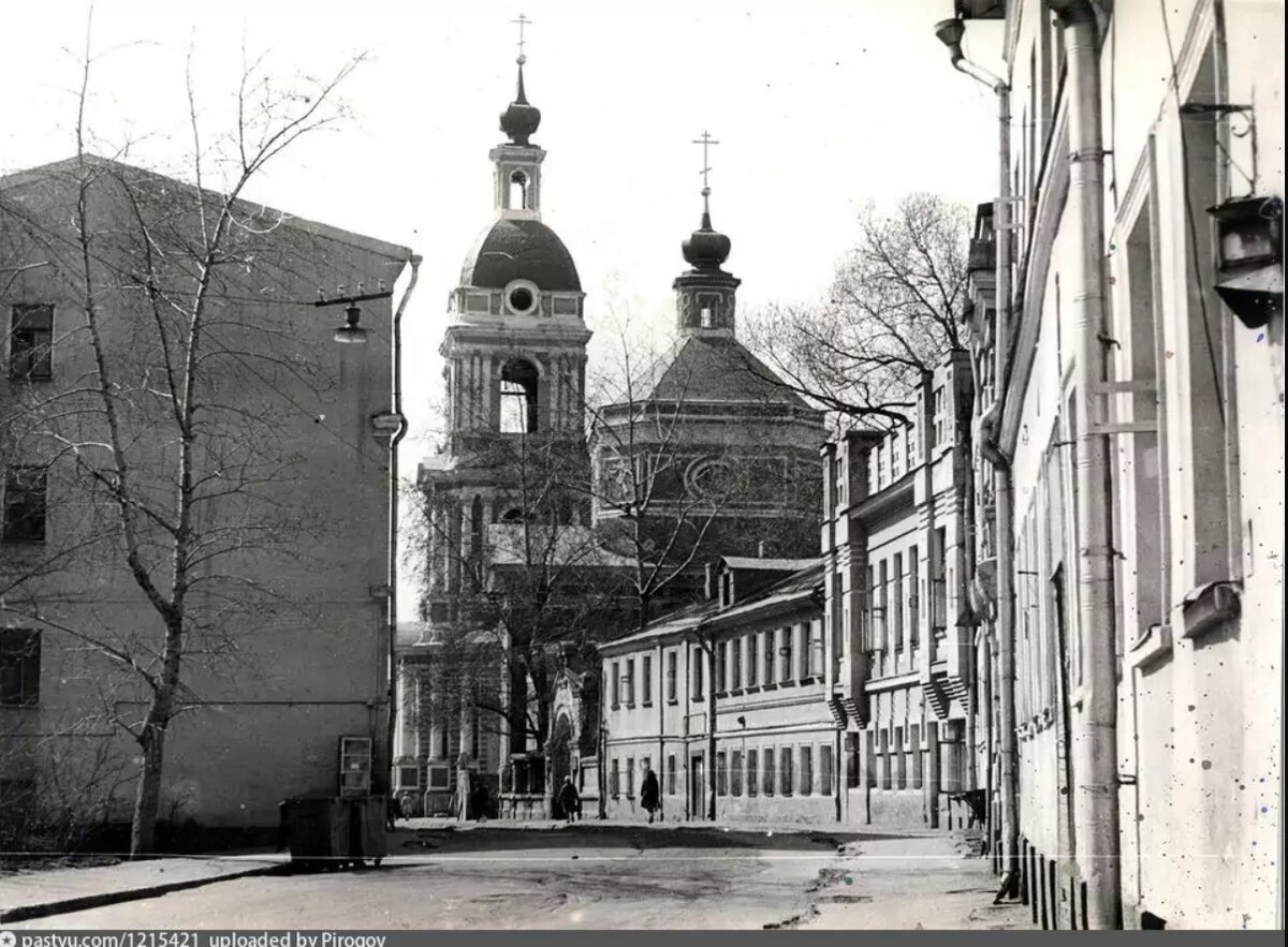 Серебрянический переулок закроют для съемок кино
