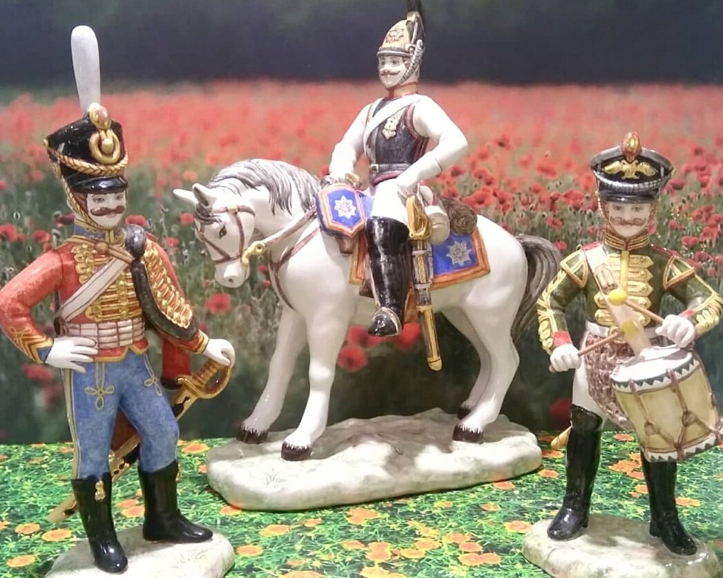 �� ��������� ��������� ������� @https://www.instagram.com/majolica_gallery/ 