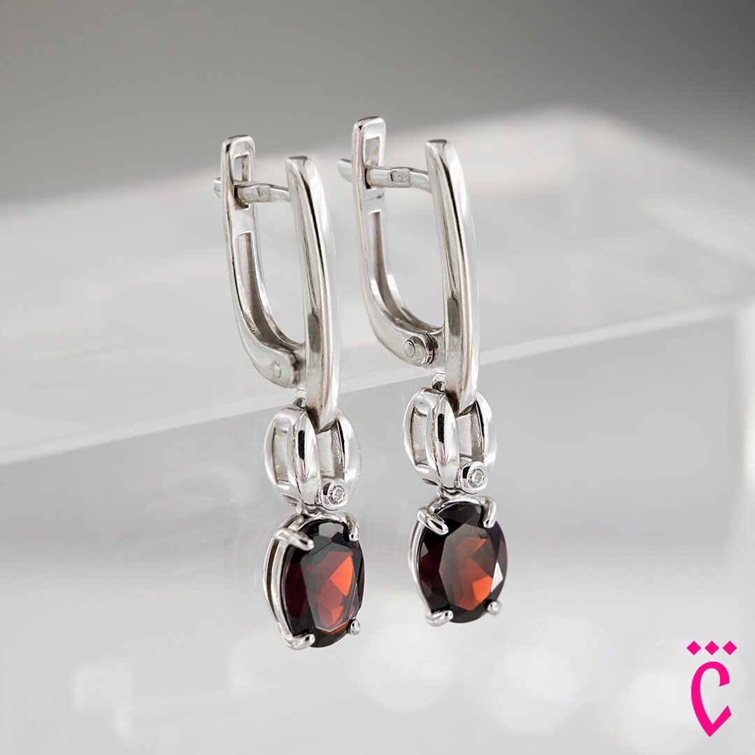 Серебряные серьги с гранатом и фианитом (арт. 02-218200ГР-00) 