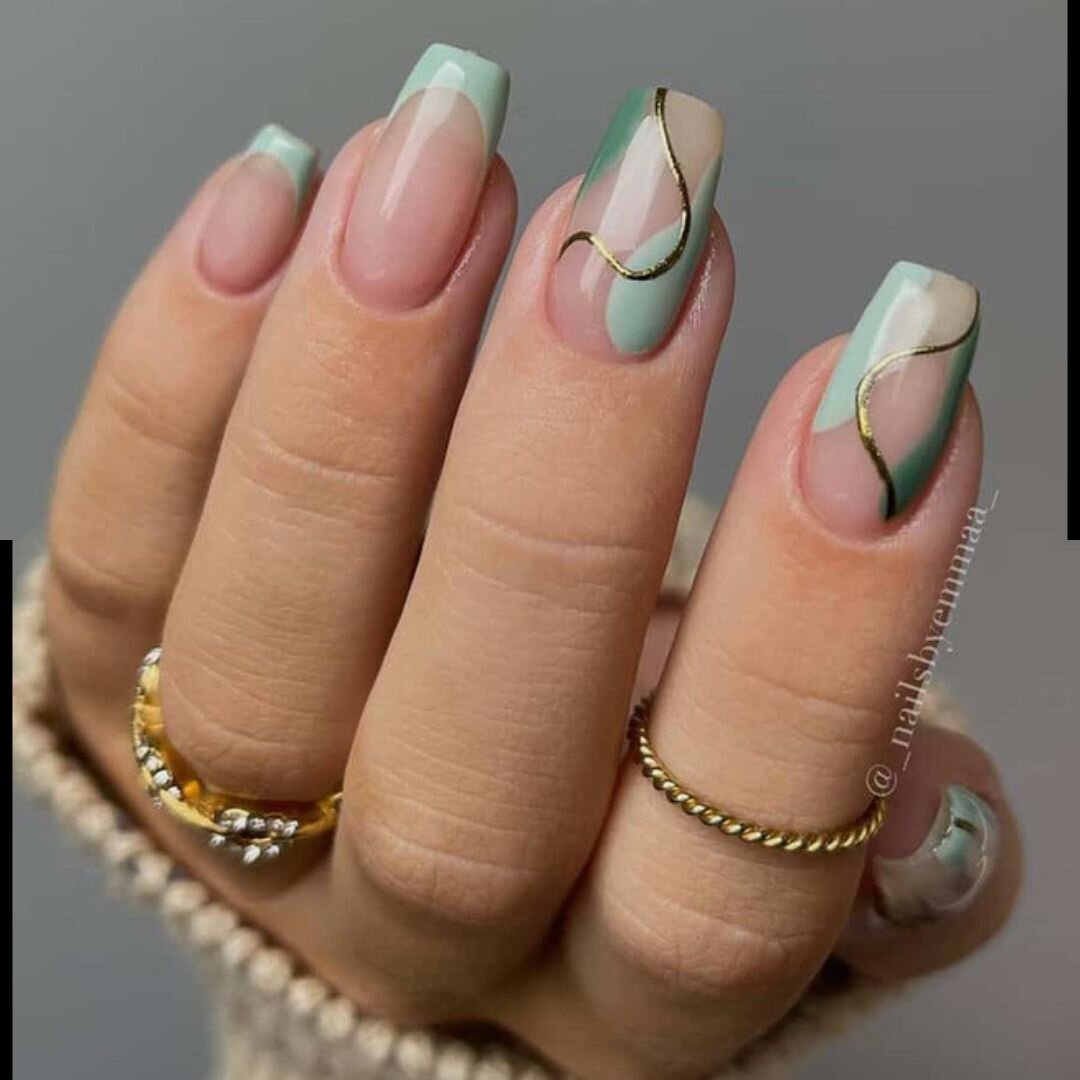Ногти двумя цветами