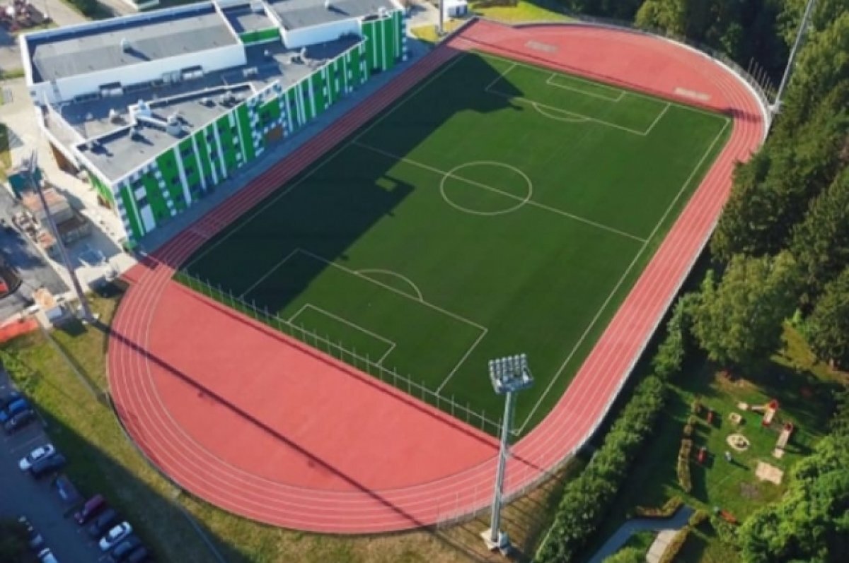    Стадион "Спутник" СШ-112 г. Зеленоград