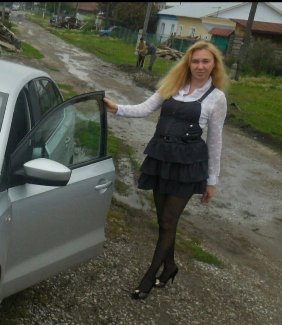 -"Знаете, как сделать человеку хорошо? Нужно сделать ещё хуже, а потом вернуть всё как было." 