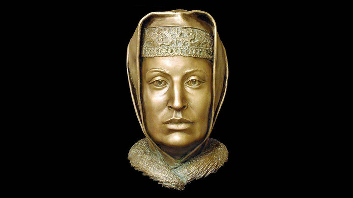 ВЕЛИКАЯ КНЯГИНЯ МОСКОВСКАЯ СОФЬЯ ПАЛЕОЛОГ (ОК. 1455—7 АПРЕЛЯ 1503). ПЛАСТИЧЕСКАЯ РЕКОНСТРУКЦИЯ С. А. НИКИТИНА