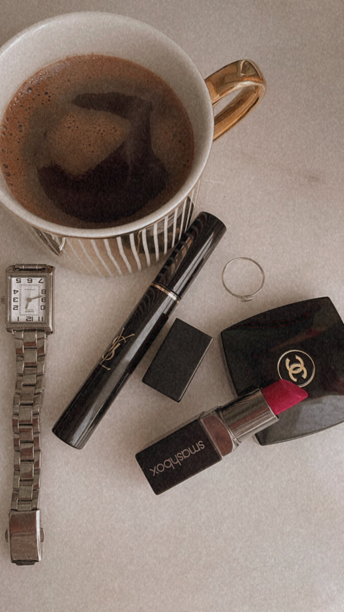 Чашечка ароматного кофе с утра - вклад в хорошее настроение 🥰