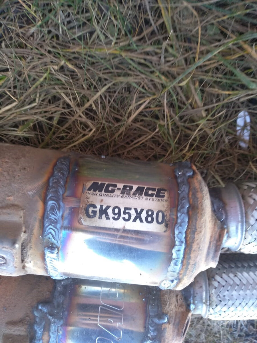 MG Race 95x80