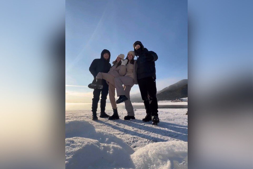     Далеко от берега не отходили - всего на метр. Фото: Анастасия Федулова.