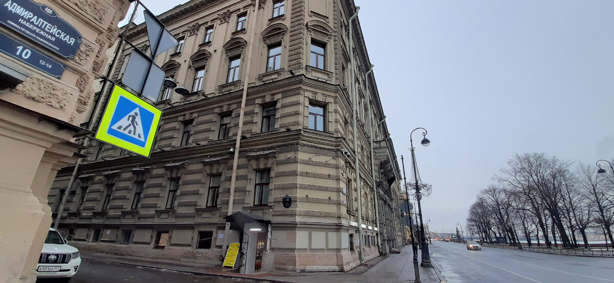 Адмиралтейская наб. Петербурга. Фото автора