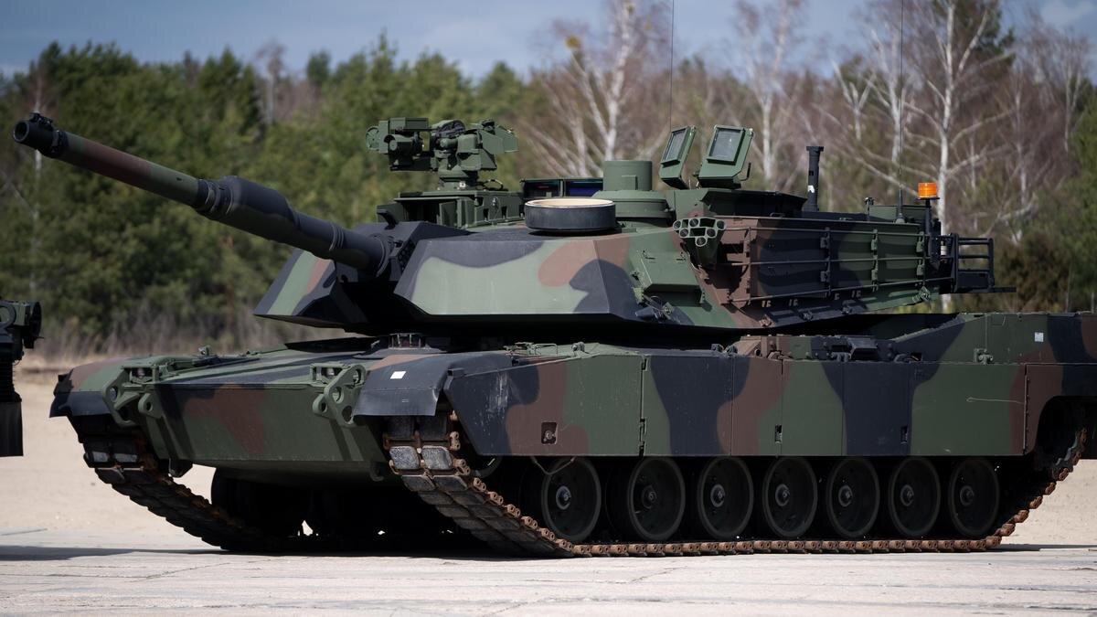    Танк Abrams: Mateusz Wlodarczyk/NurPhoto via Getty Images