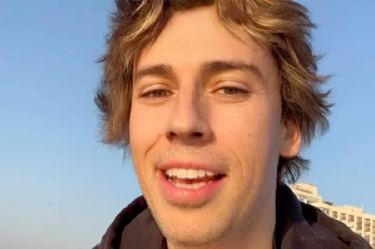     «Уже даже не внук своей жены»: резко помолодевший в Израиле Максим Галкин рассмешил фанатов