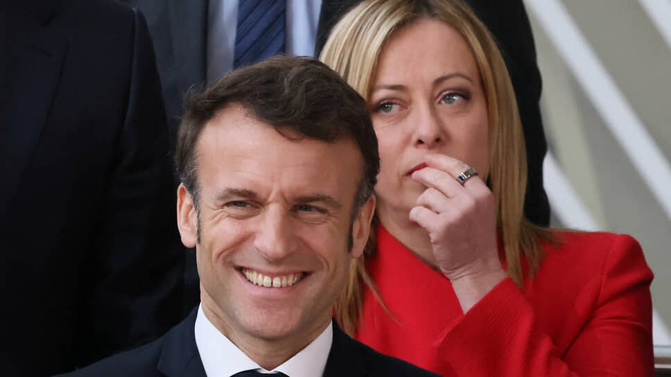 Фото: Yves Herman / Reuters📷Эмманюэль Макрон и Джорджа Мелони