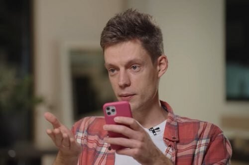    Юрий Дудь * продал кучу имущества в России. Посчитали, сколько стоят дом и автомобиль Юрца Данил Тармасинов