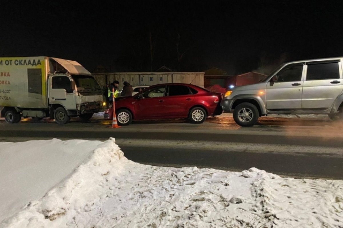    В Омске пьяный водитель устроил тройное ДТП, в котором пострадала девушка