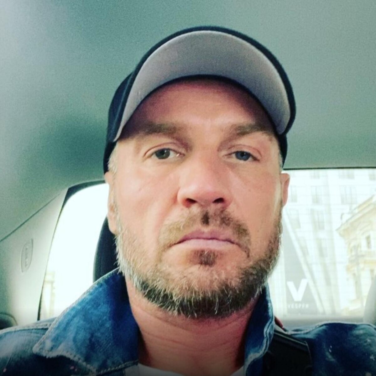    Роман Костомаров Соцсети