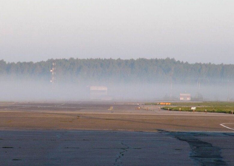 Самолет в тумане