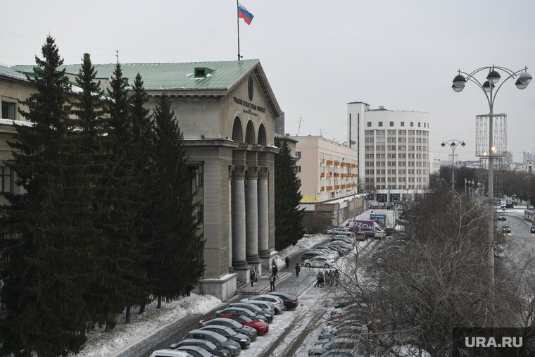    Стоимость обучения в УрФУ в среднем выросла на сумму от 10 тыс. до 50 тыс. рублей