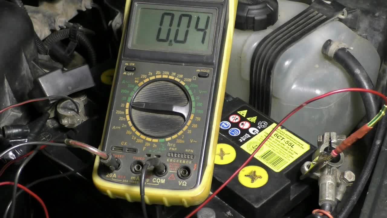форд фокус 2 утечка тока в спящем режиме