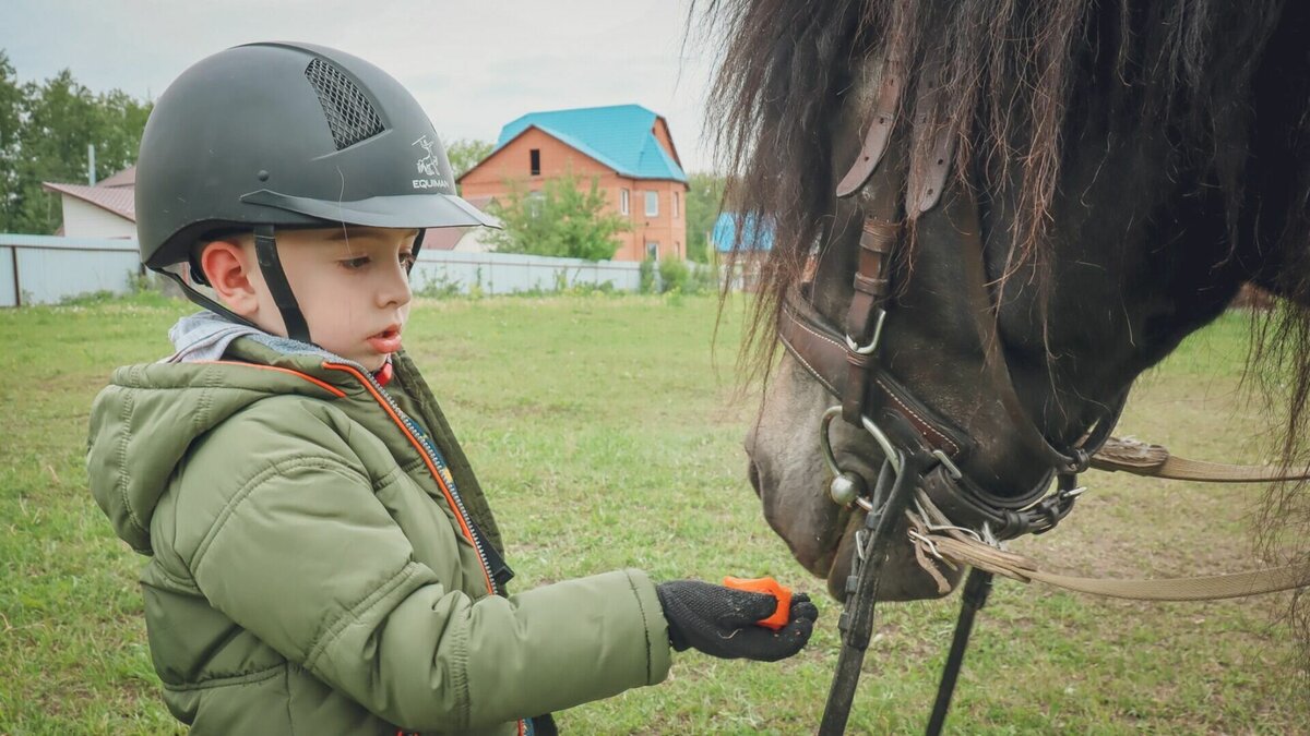     В конце марта у большинства школьников в Ростове начинаются весенние каникулы. RostovGazeta выяснила, почему даты отдыха отличаются в разных школах, а также куда можно сходить с ребенком во время каникул.