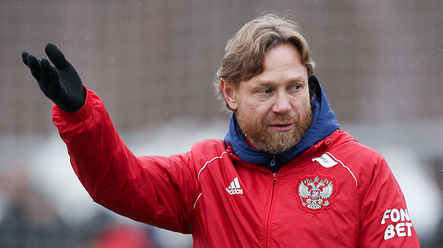    Валерий Карпин.Дарья Исаева