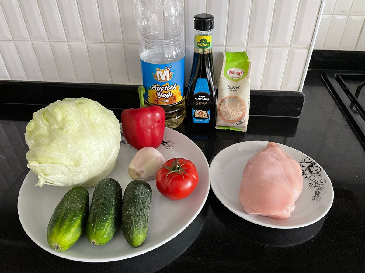 Ингредиенты для салата + апельсин