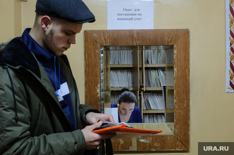    Постановка на воинский учет будет происходить автоматически, отметил Максут Шадаев