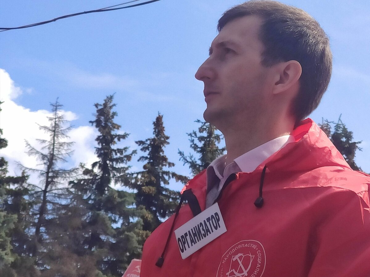    Лидер брянских коммунистов Архицкий об обвинении депутата облдумы Павлова в крупном обмане хозяина ТРЦ «Тимошковых»: «Заказуха! Мы олигархами и капиталистами не занимаемся» avchernov