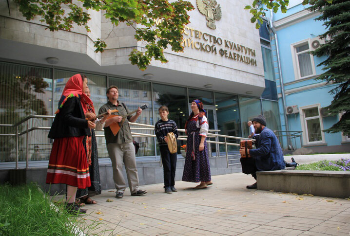  Народные гуляния против закрытия Центра русского фольклора, 2016© Асета Лиева / nazaccent.ru 